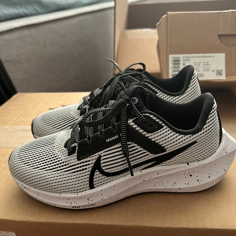 Women's Nike Air Zoom Pegasus 40 Running Shoes